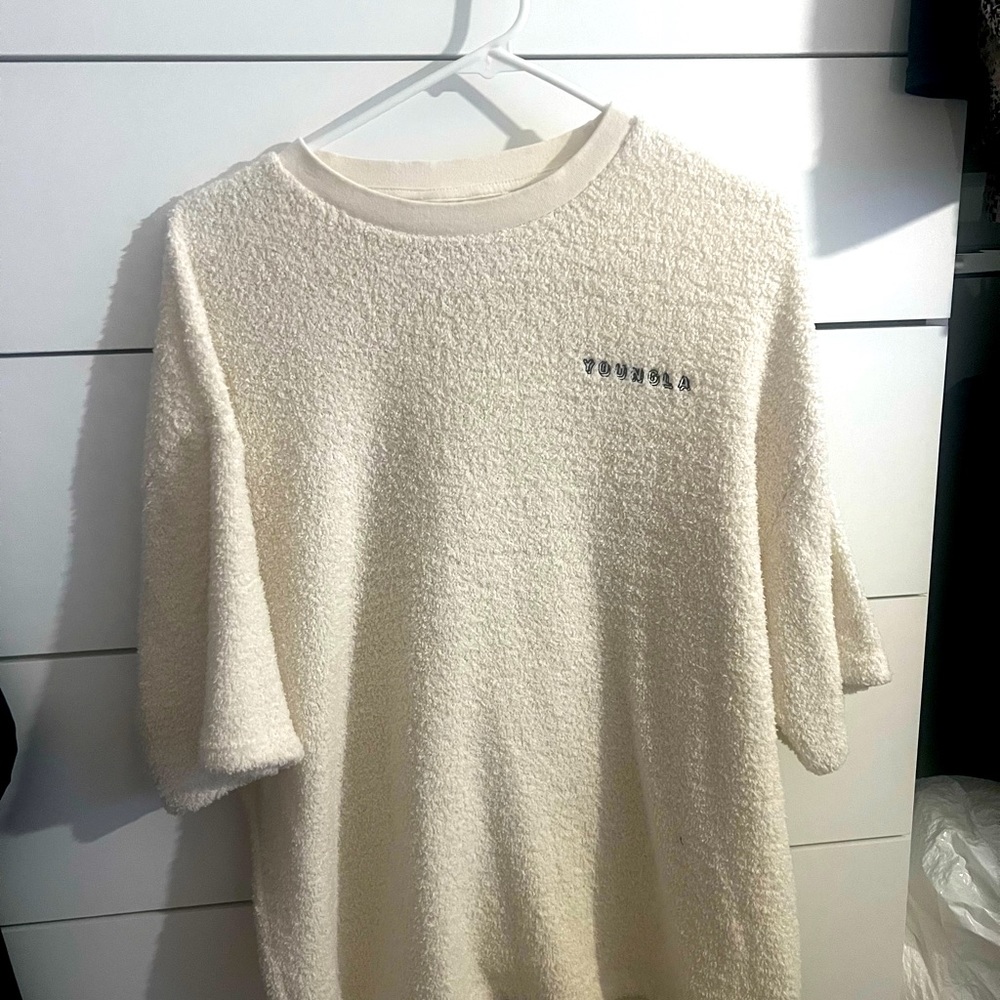 Im selling it for a cheaper price cause i just dont want to use it anymore.